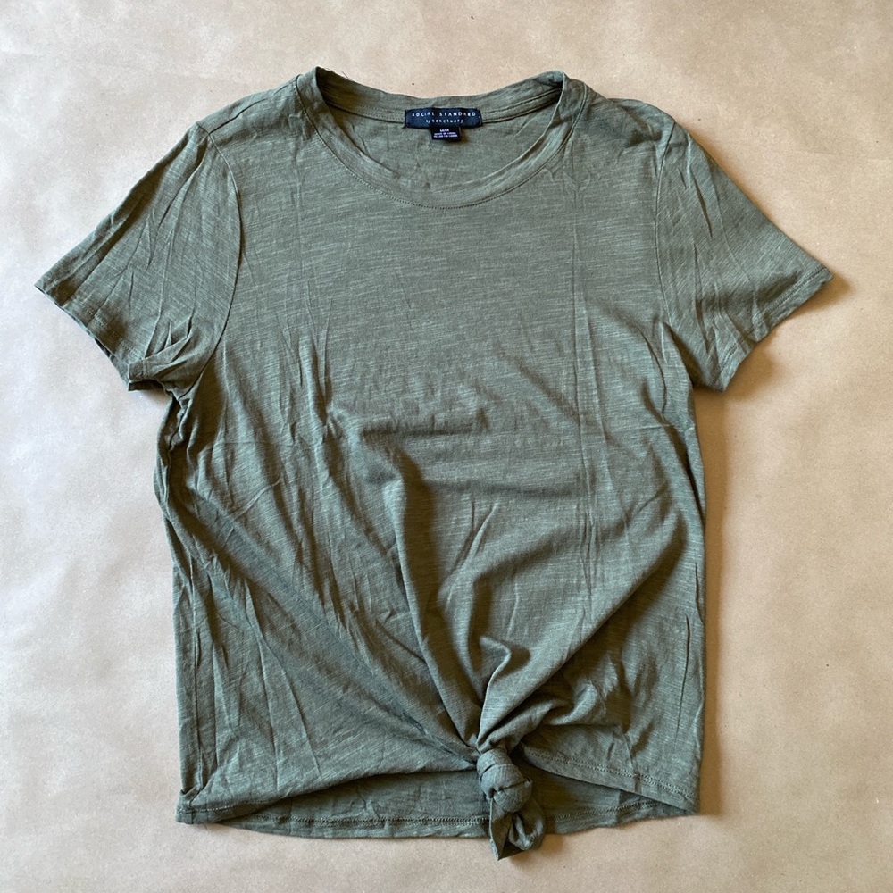 Social Standard• Wmns W• Olive Green